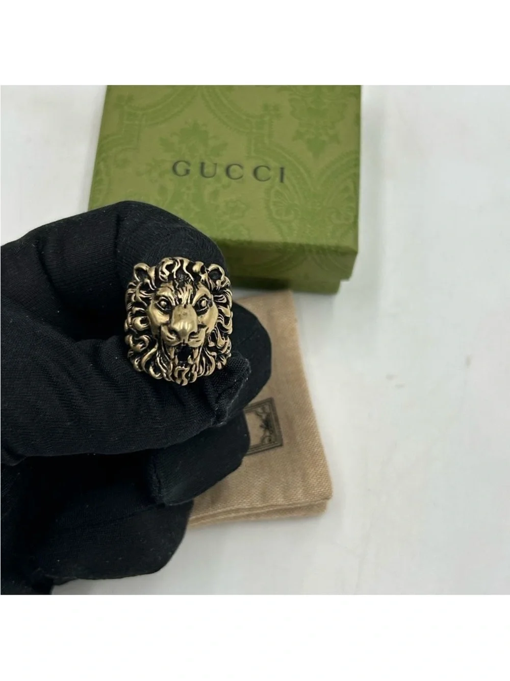 Gucci worn never absolutely